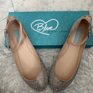 Never worn Betsy Johnson flats